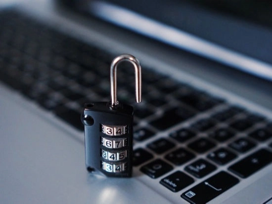 von Unternehmen, Hardware, ERP, CRM, DMS, IT-Service, IT-Secrurity, Cloud.